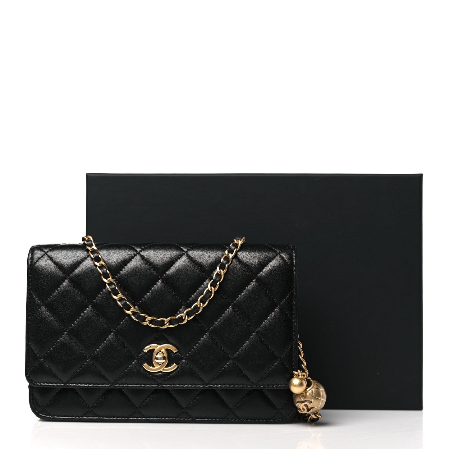 Lambskin Quilted CC Pearl Crush Wallet on Chain WOC Black