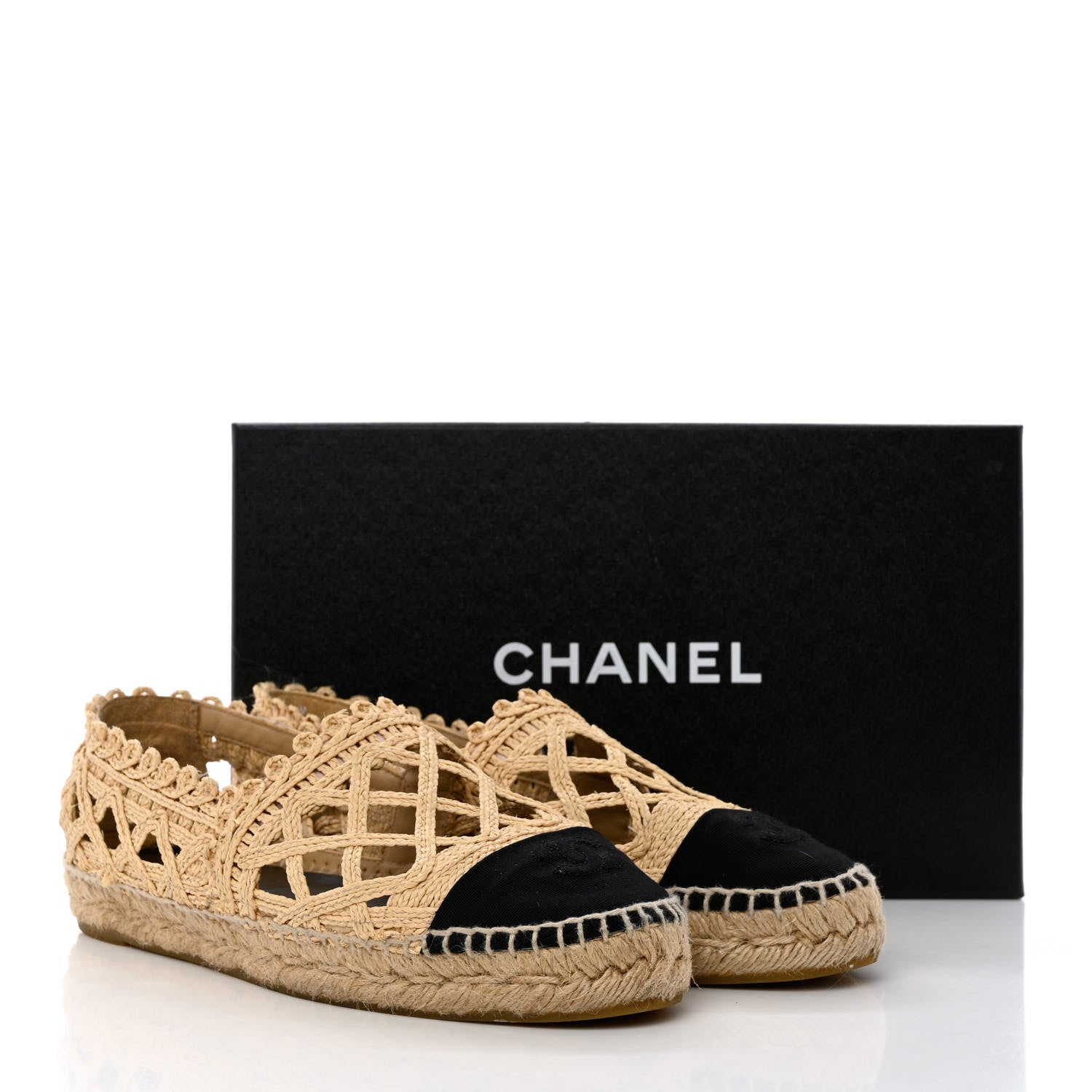 Chanel Raffia Fabric CC Espadrilles 38 Beige Black 14 of 14