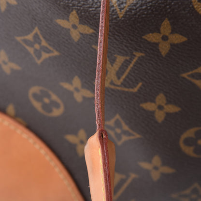 Louis Vuitton Monogram Berri MM 11 of 15