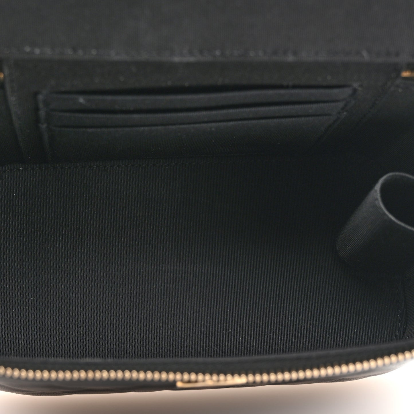 Lambskin Quilted Small Top Handle Vanity Case With Chain Black