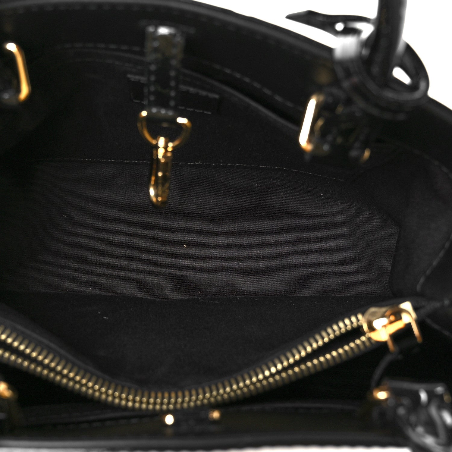 Louis Vuitton Vernis Montaigne BB Black 5 of 10