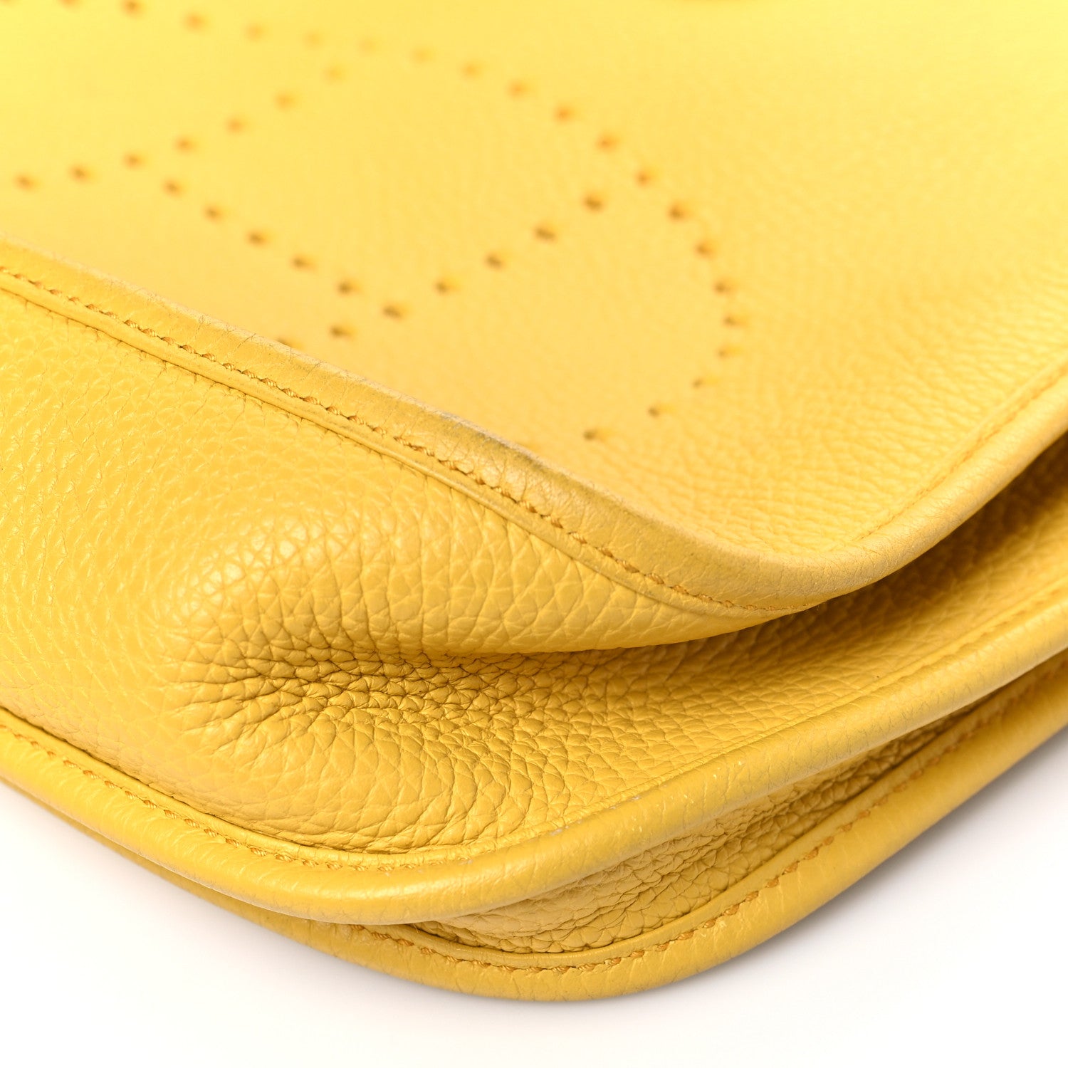 Hermes Taurillon Clemence Evelyne III PM Jaune Ambre 10 of 10
