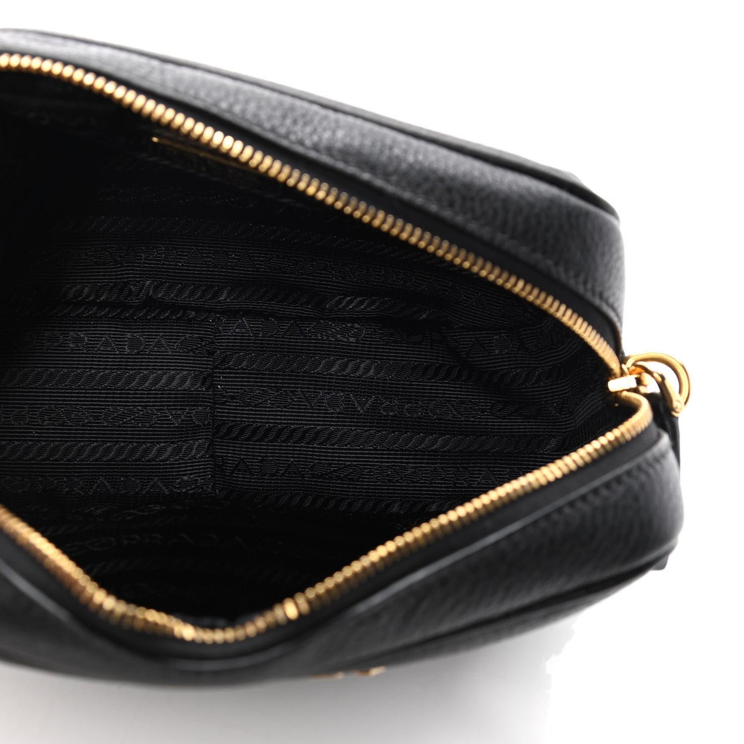 Vitello Daino Wristlet Black