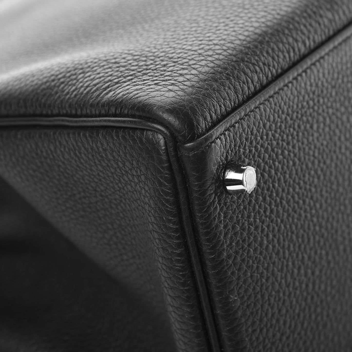 Togo Kelly Retourne 40 Black
