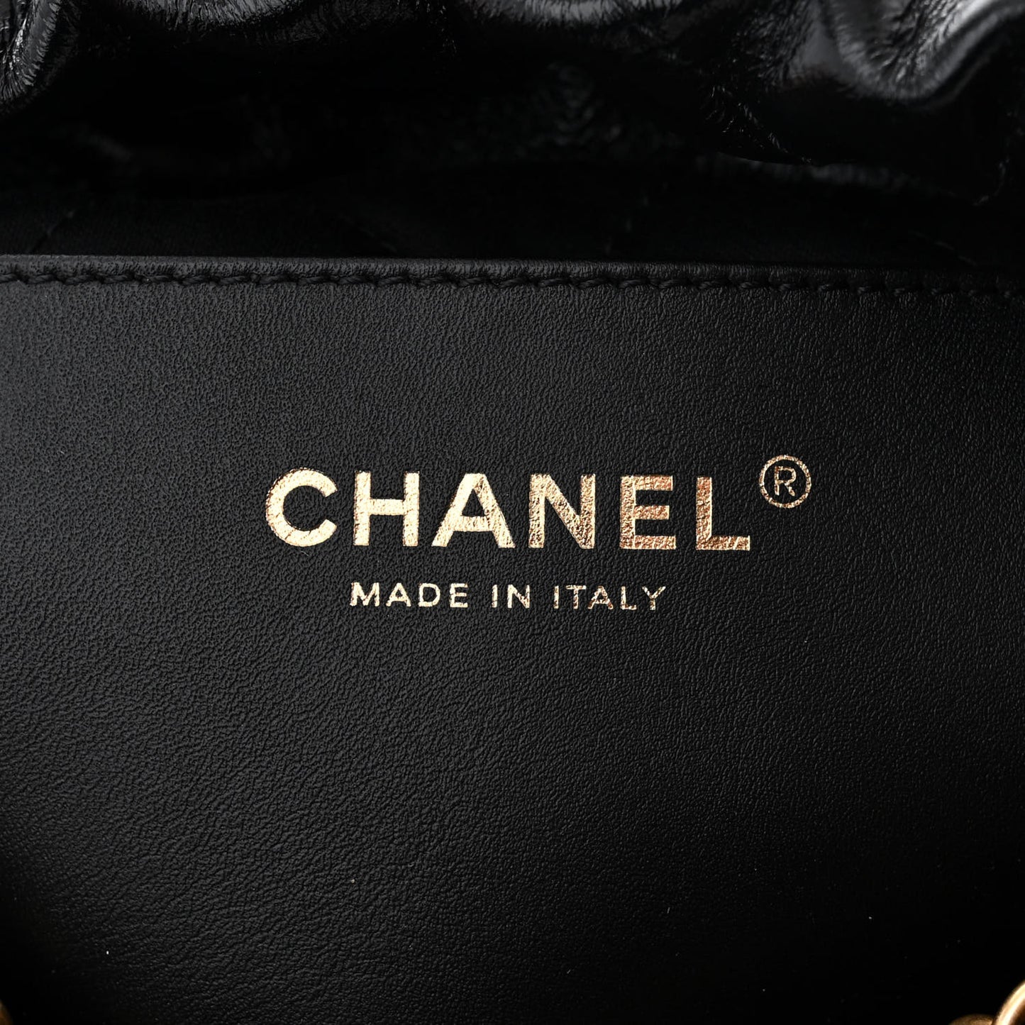 Shiny Crumpled Calfskin Quilted Pearl Mini Chanel 22 Black