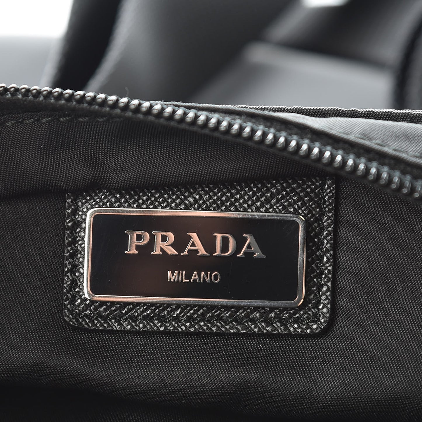 Nylon Flat Messenger Bag Black