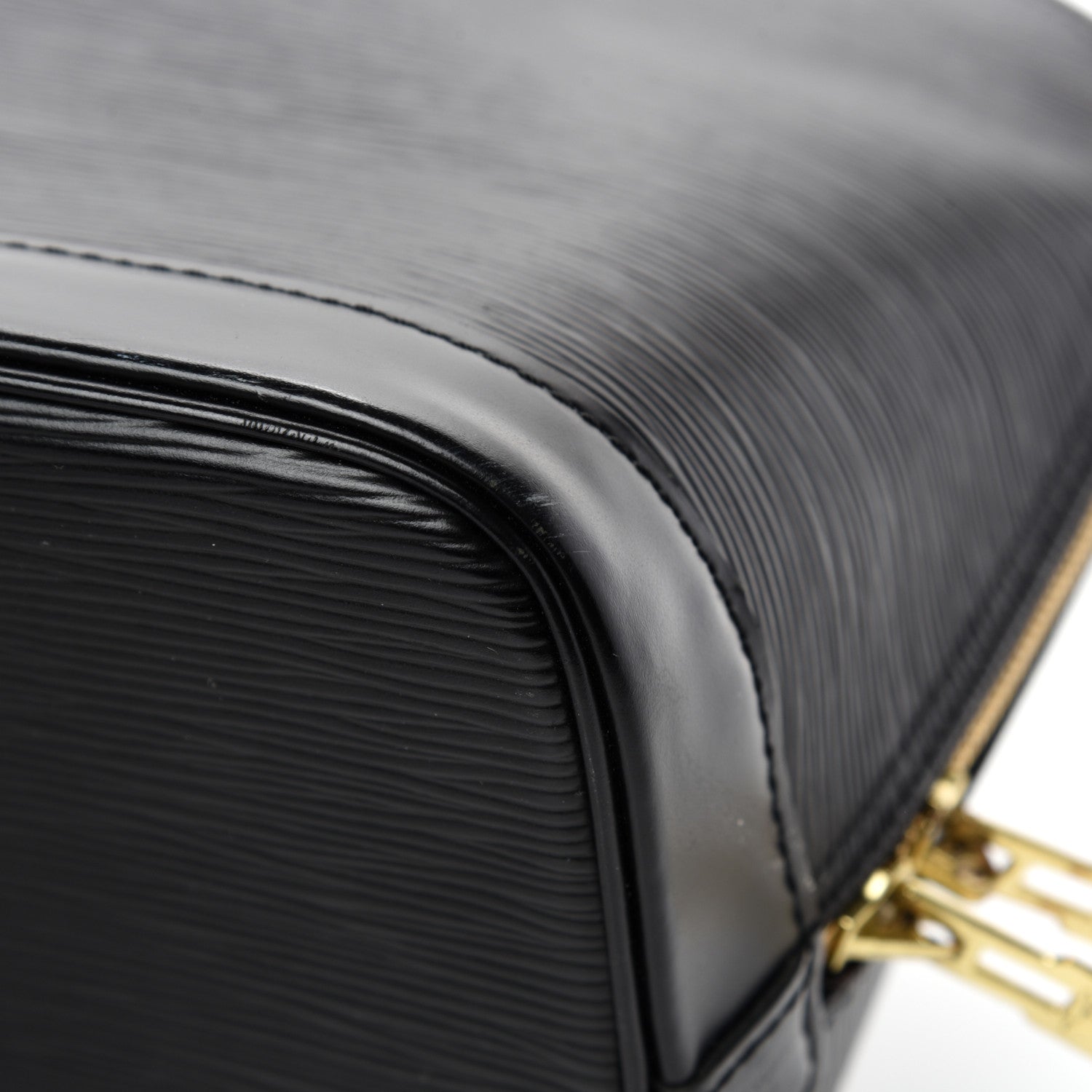 Louis Vuitton Epi Alma PM Black 11 of 18