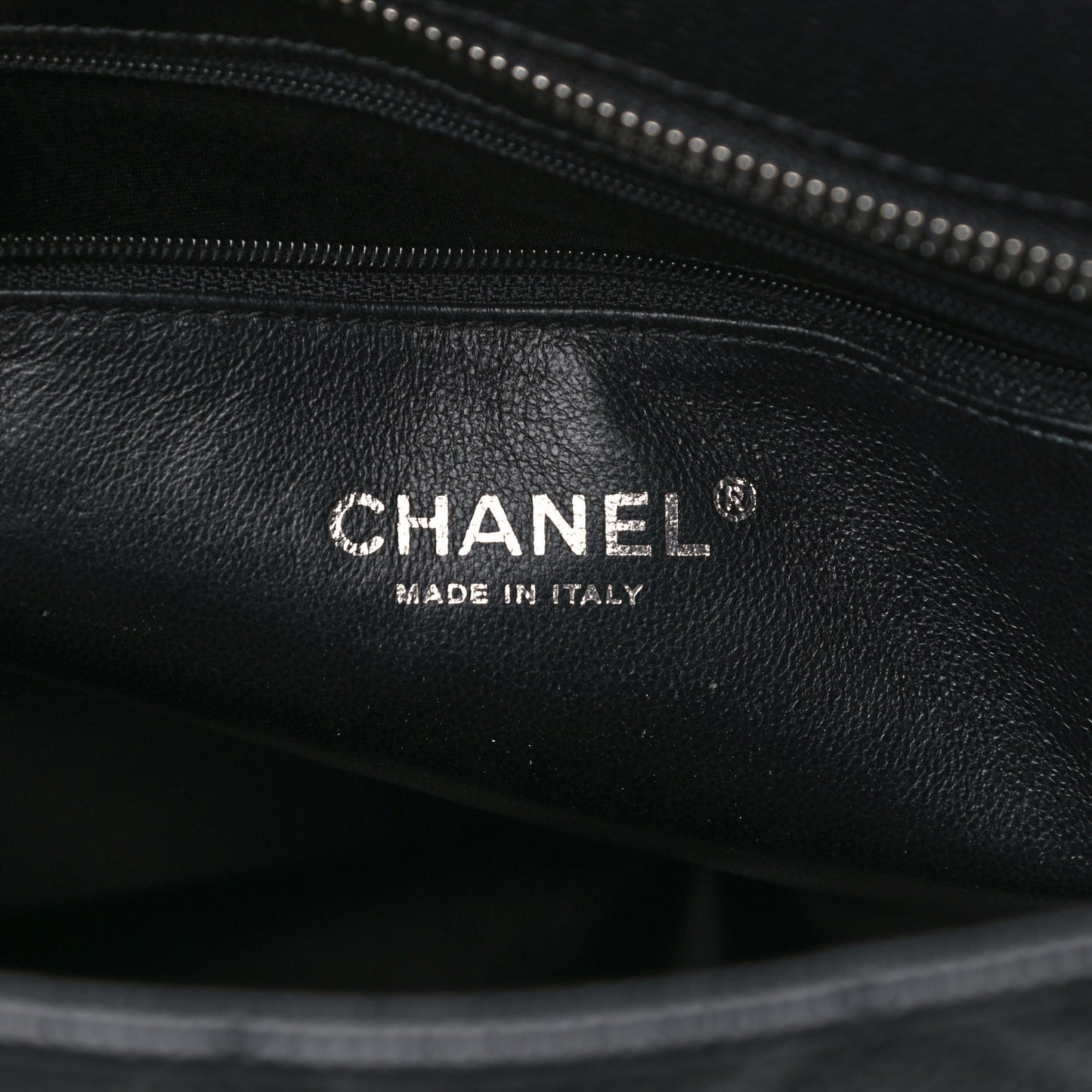 Caviar Quilted Medallion Tote Black