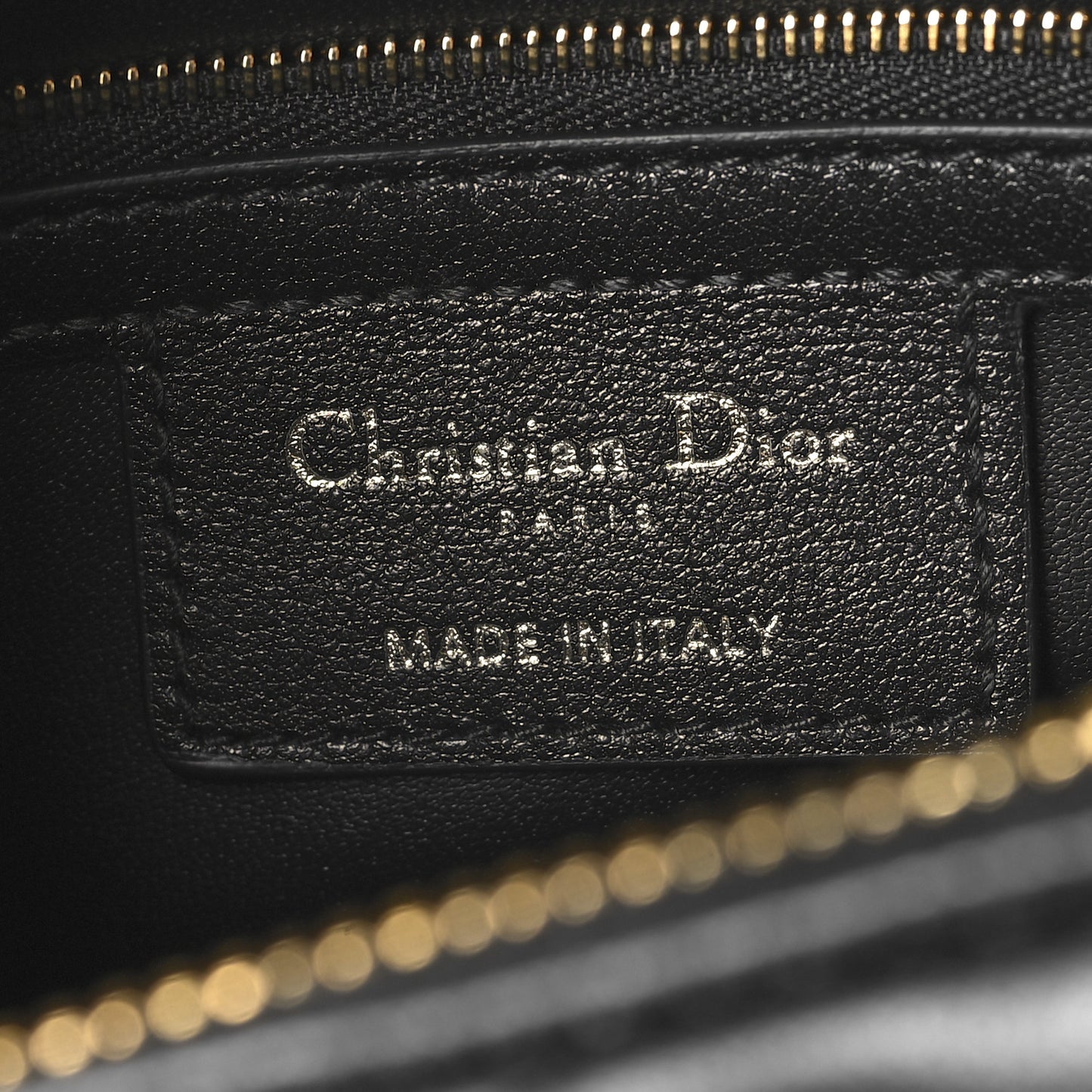 Calfskin Macrocannage Groove 25 Bag Black