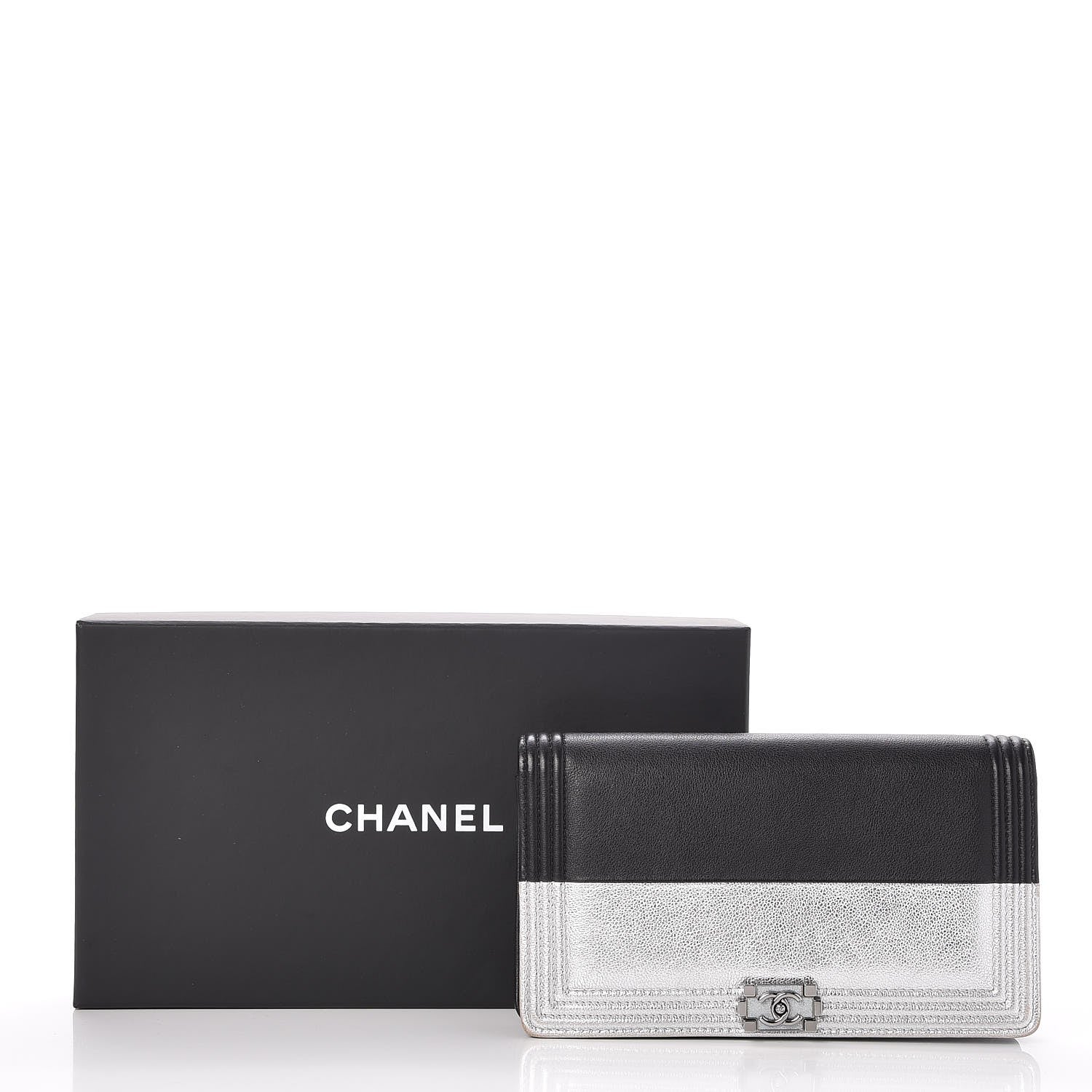 Chanel Metallic Goatskin Calfskin Boy Yen Wallet Silver Black 9 of 9