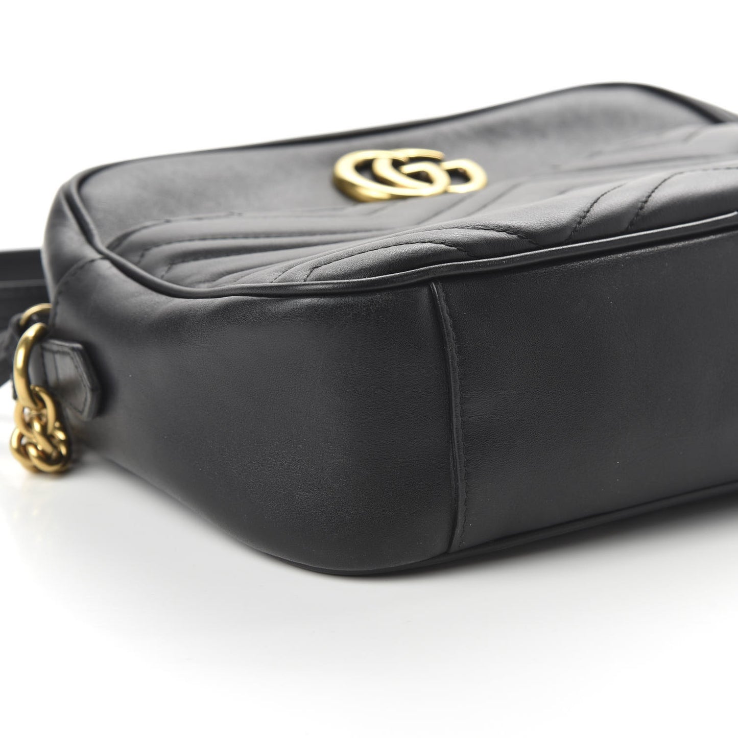 Calfskin Matelasse Medium GG Marmont Chain Shoulder Bag Black