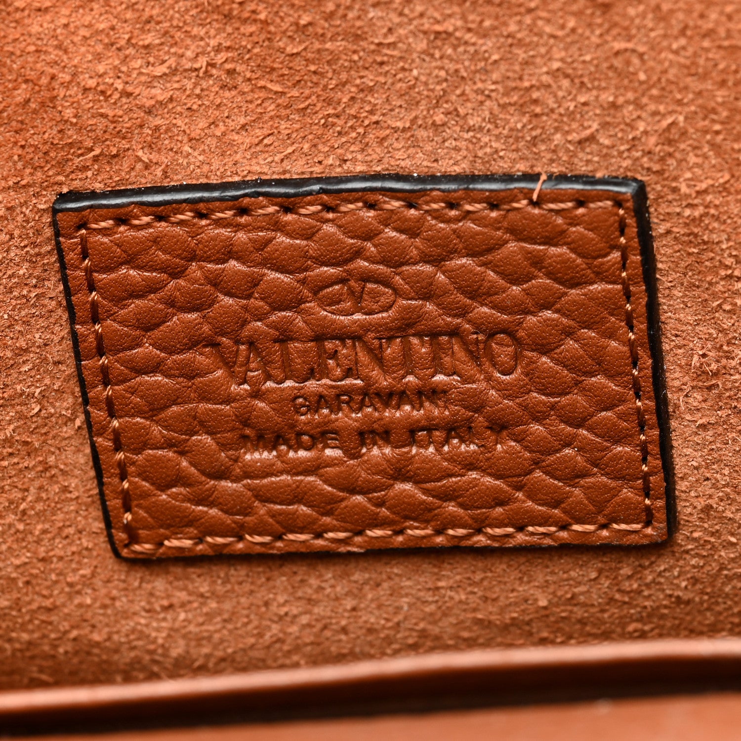 Valentino Garavani Pebbled Calfskin Rockstud Envelope Wallet on Chain Bright Cognac 6 of 9