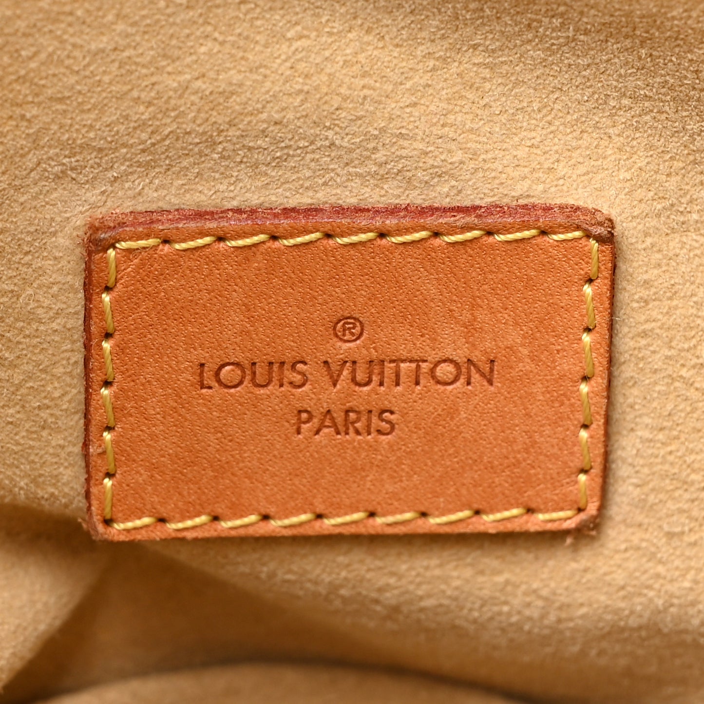 LOUIS VUITTON Damier Azur Artsy MM