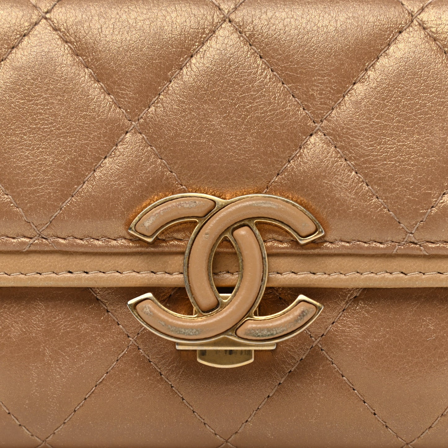 Metallic Calfskin Quilted Medium CC Chic Flap Wallet Gold