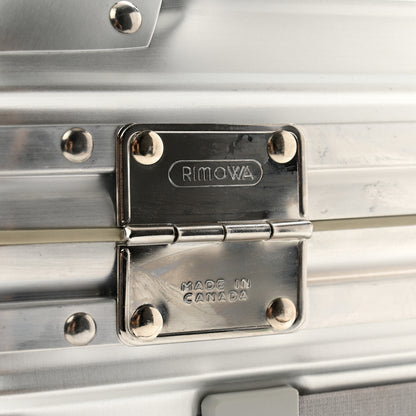 Rimowa Aluminum Topas Vanity Case Silver 12 of 20