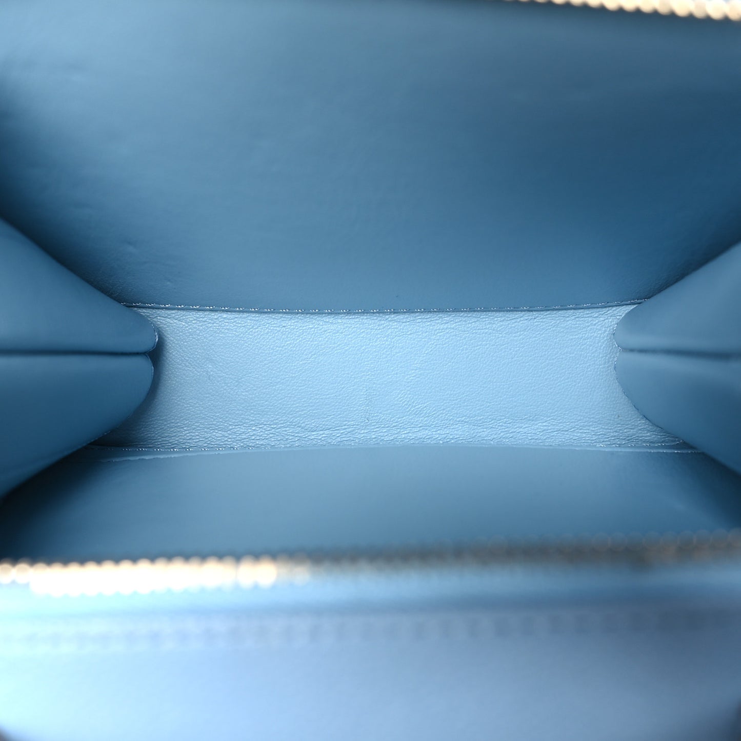 Caviar Quilted Small Pick Me Up Vanity Case Light Blue