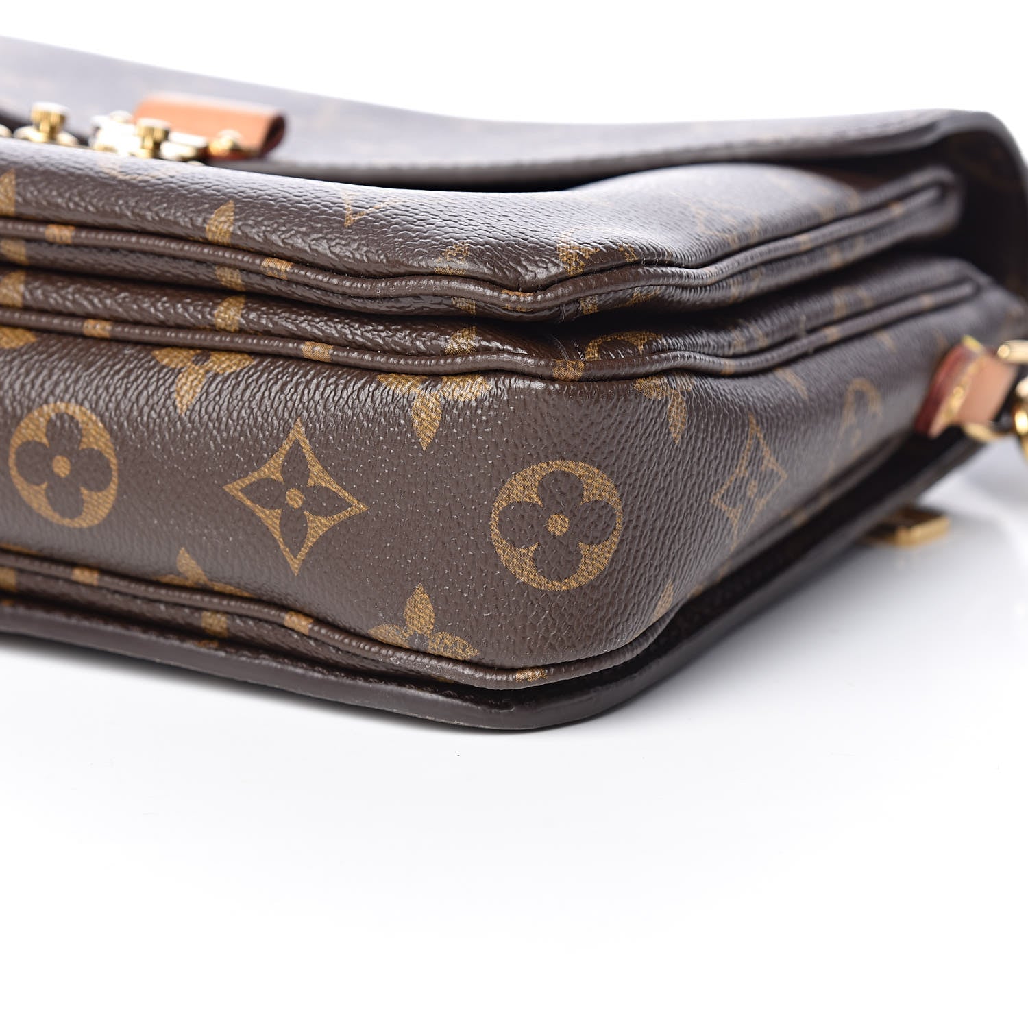 Louis Vuitton Monogram Pochette Metis 10 of 18