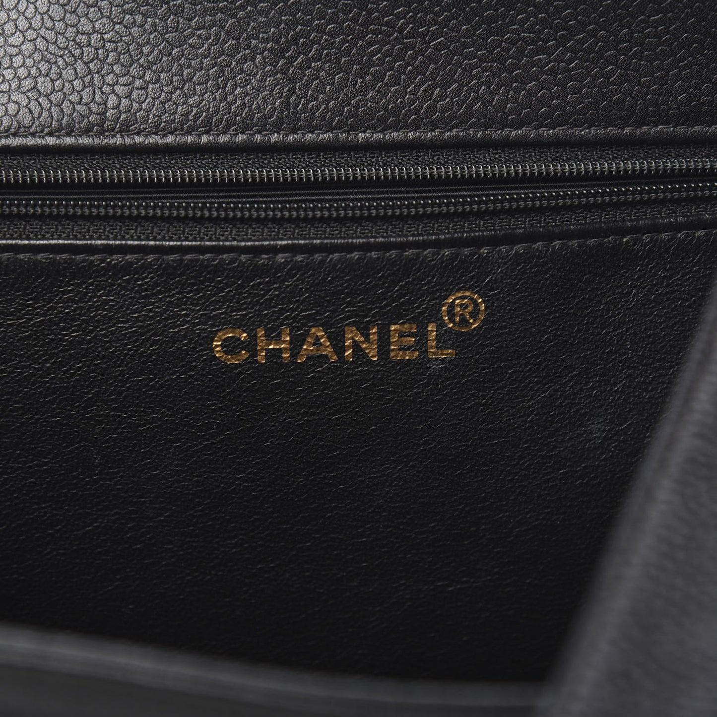 Caviar CC Shoulder Bag Black
