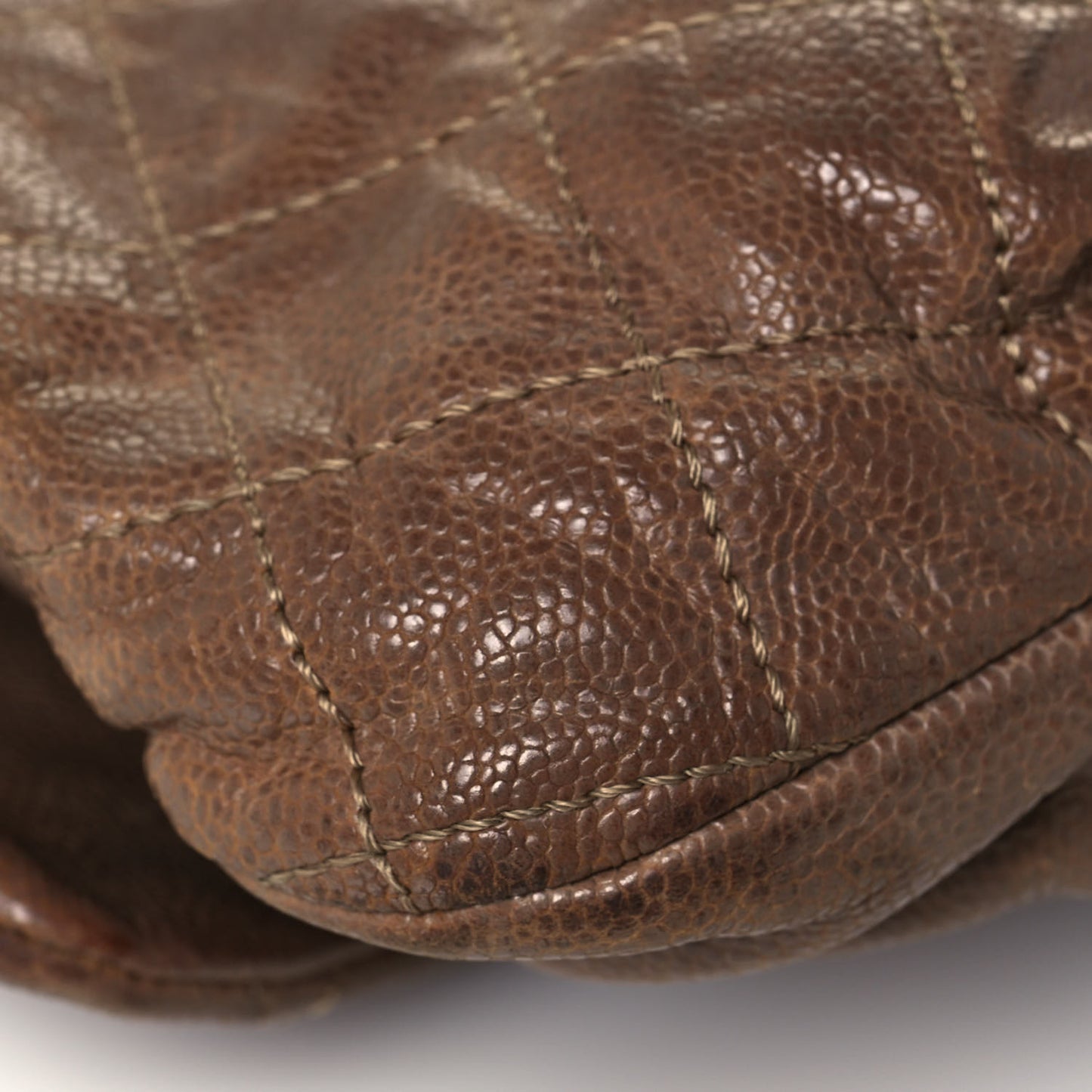 Caviar Quilted Medium Elastic Flap Brown