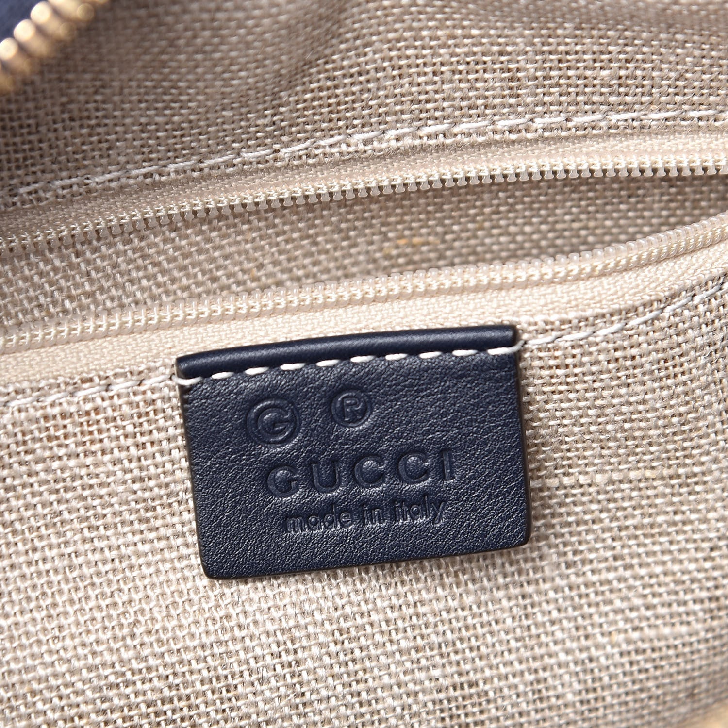 Gucci Soft Microguccissima Small Crossbody Bag Blue 6 of 10