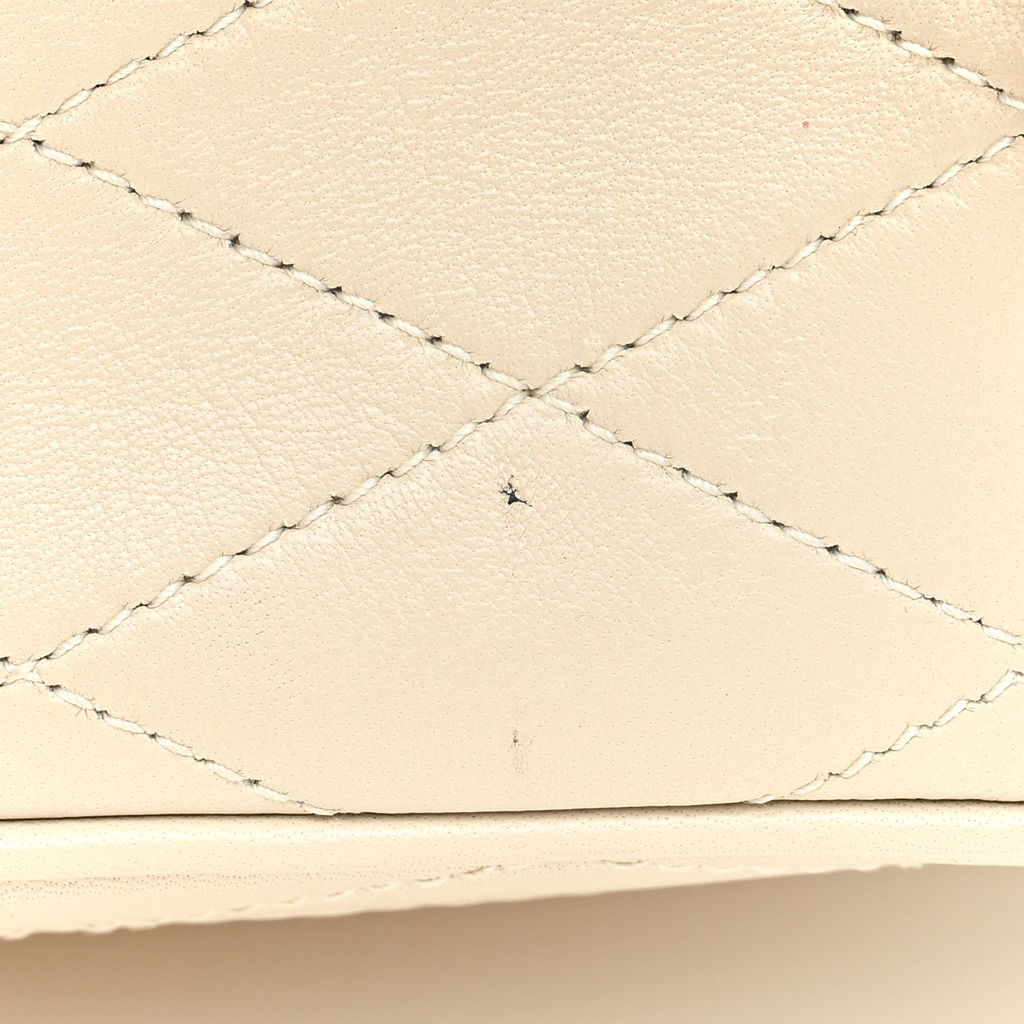 Grain De Poudre Quilted Vanity Bag Top Handle Crema Soft