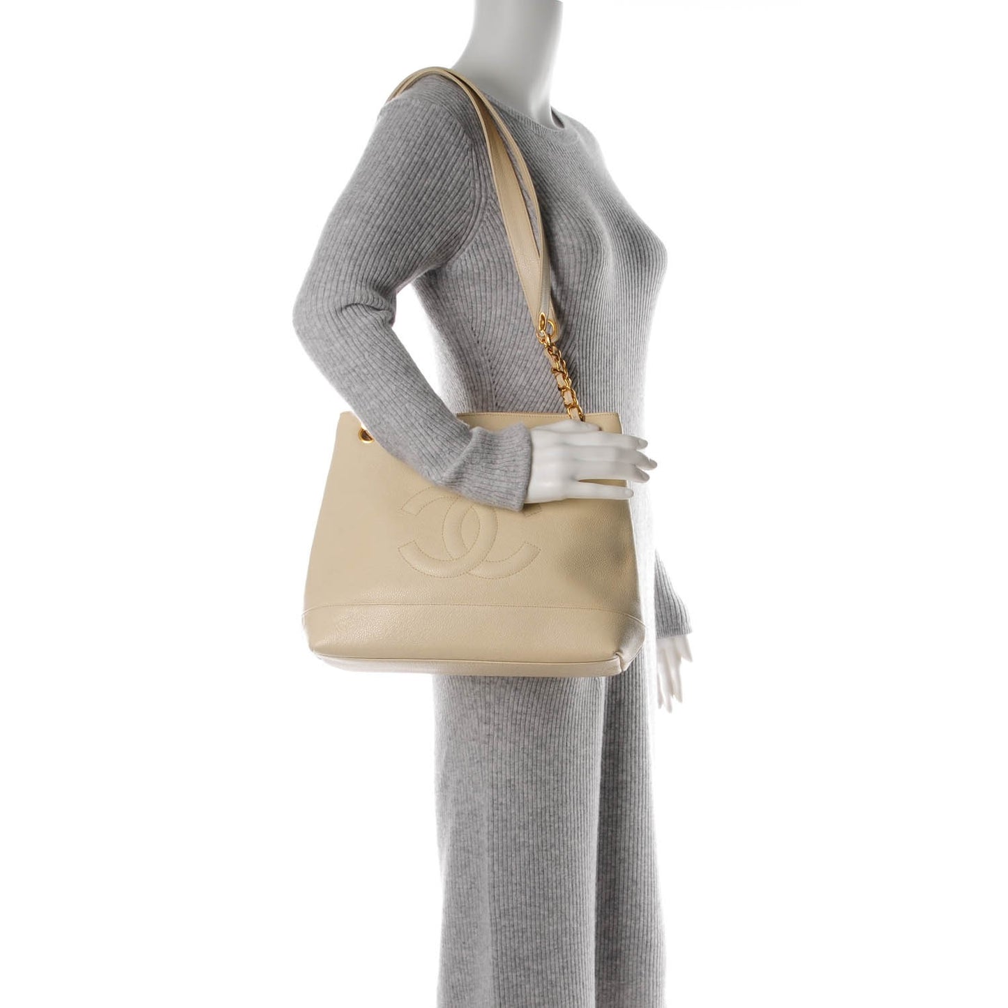 Caviar CC Shoulder Bag Beige