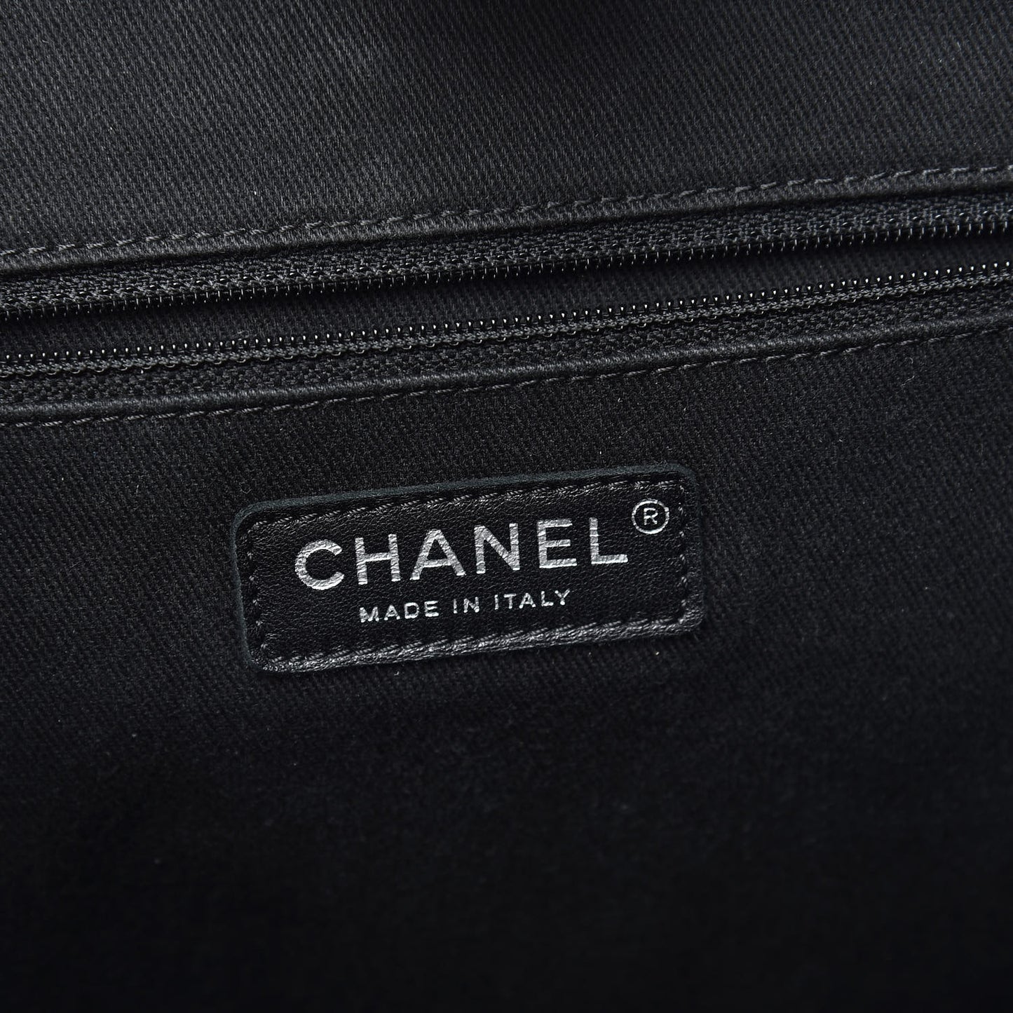 Grained Calfskin Stitched Accordion Shoulder Bag Black