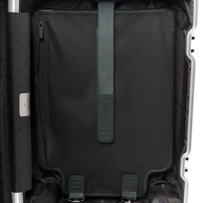 Rimowa Gloss Polycarbonate Aluminum Hybrid Cabin Gloss White 7 of 14