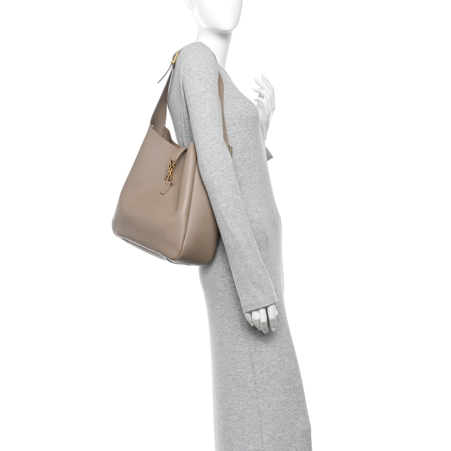 Supple Calfskin Large Le 5 A 7 Soft Hobo Dusty Grey