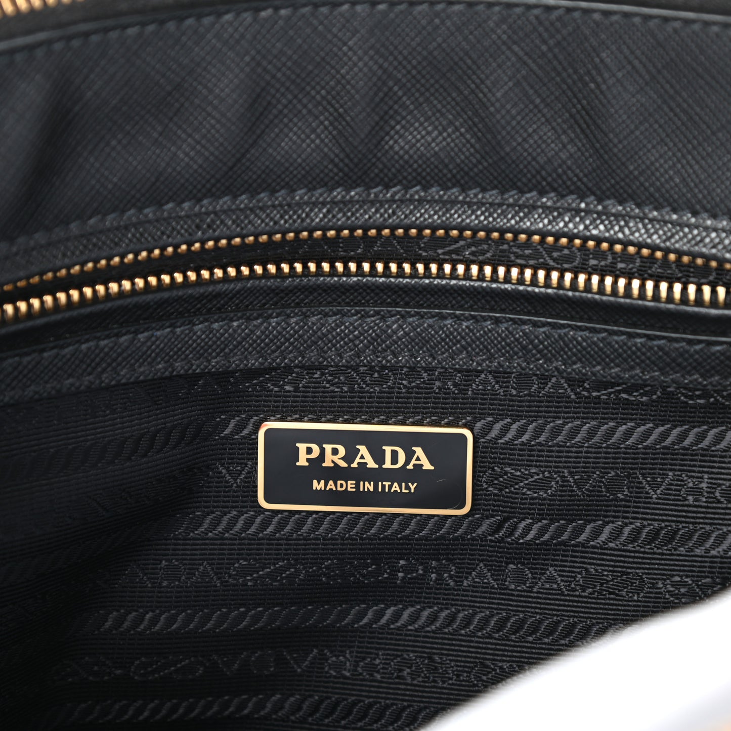 Saffiano Small Galleria Double Zip Tote Black