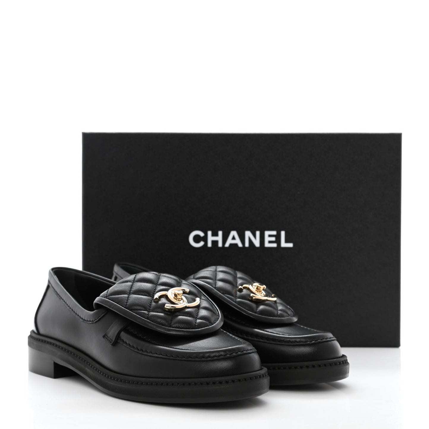 Lambskin Quilted CC Turnlock Loafers 37 Black