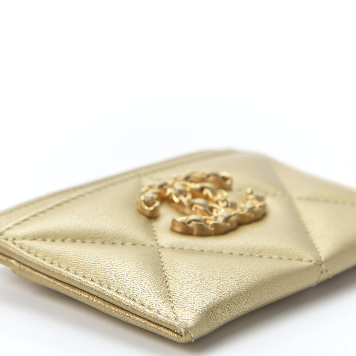 Metallic Goatskin Quilted Chanel 19 Card Holder Gold