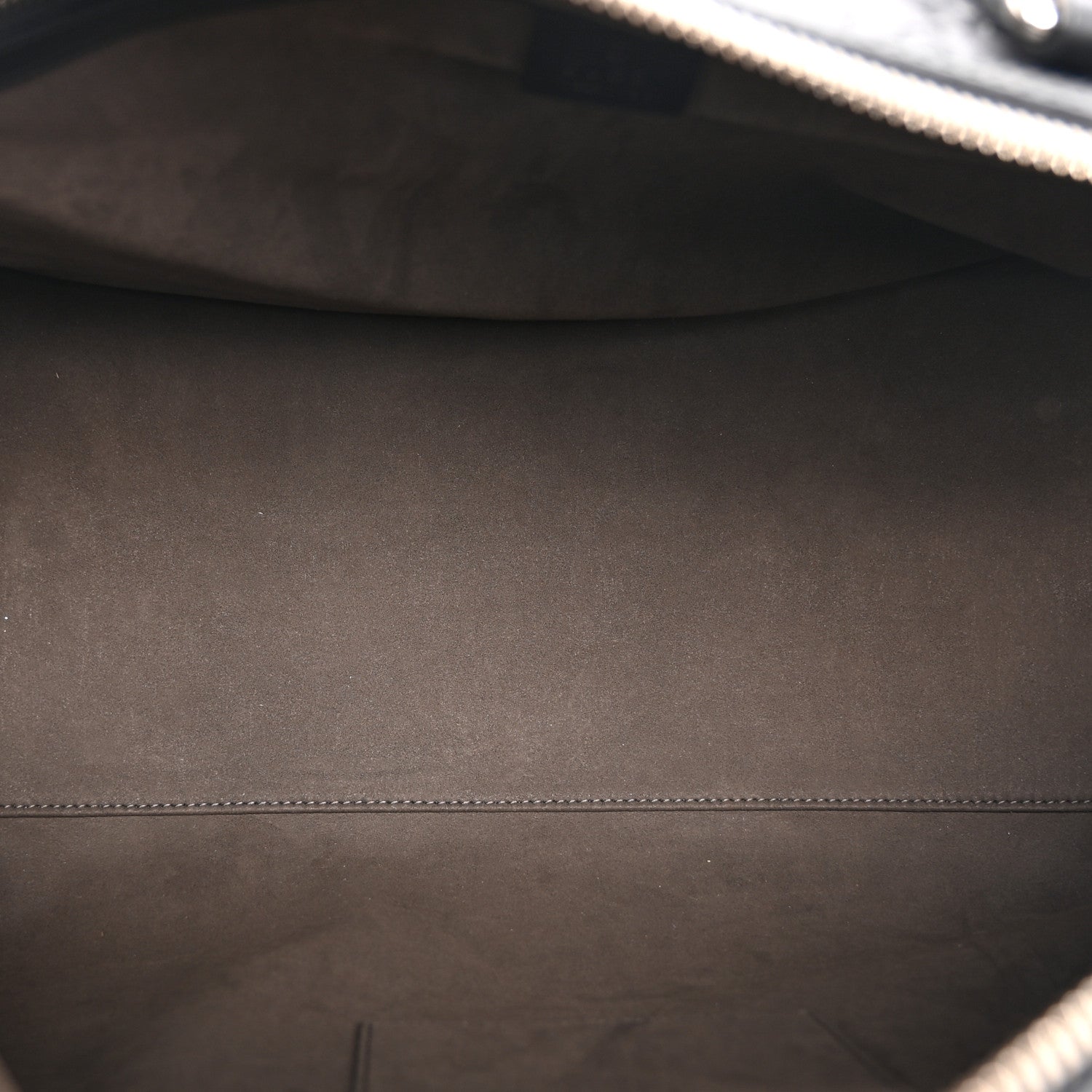 Gucci Guccissima Signature Medium Duffle Black 4 of 10