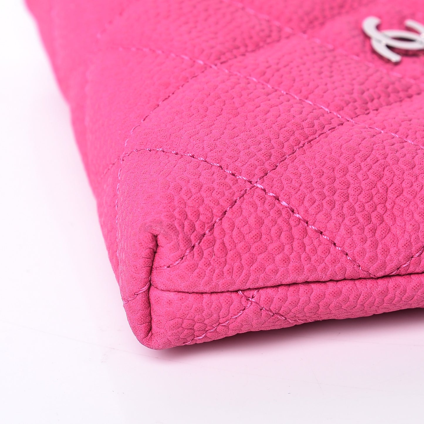 Iridescent Caviar Quilted Key Holder Case Pink