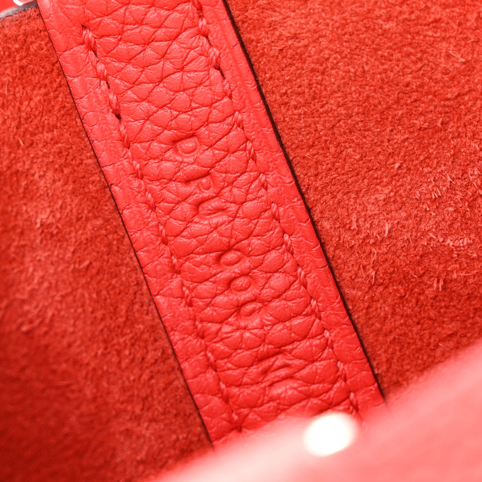 Hermes Taurillon Maurice Picotin Lock 18 PM Rouge Piment 1994399 ...