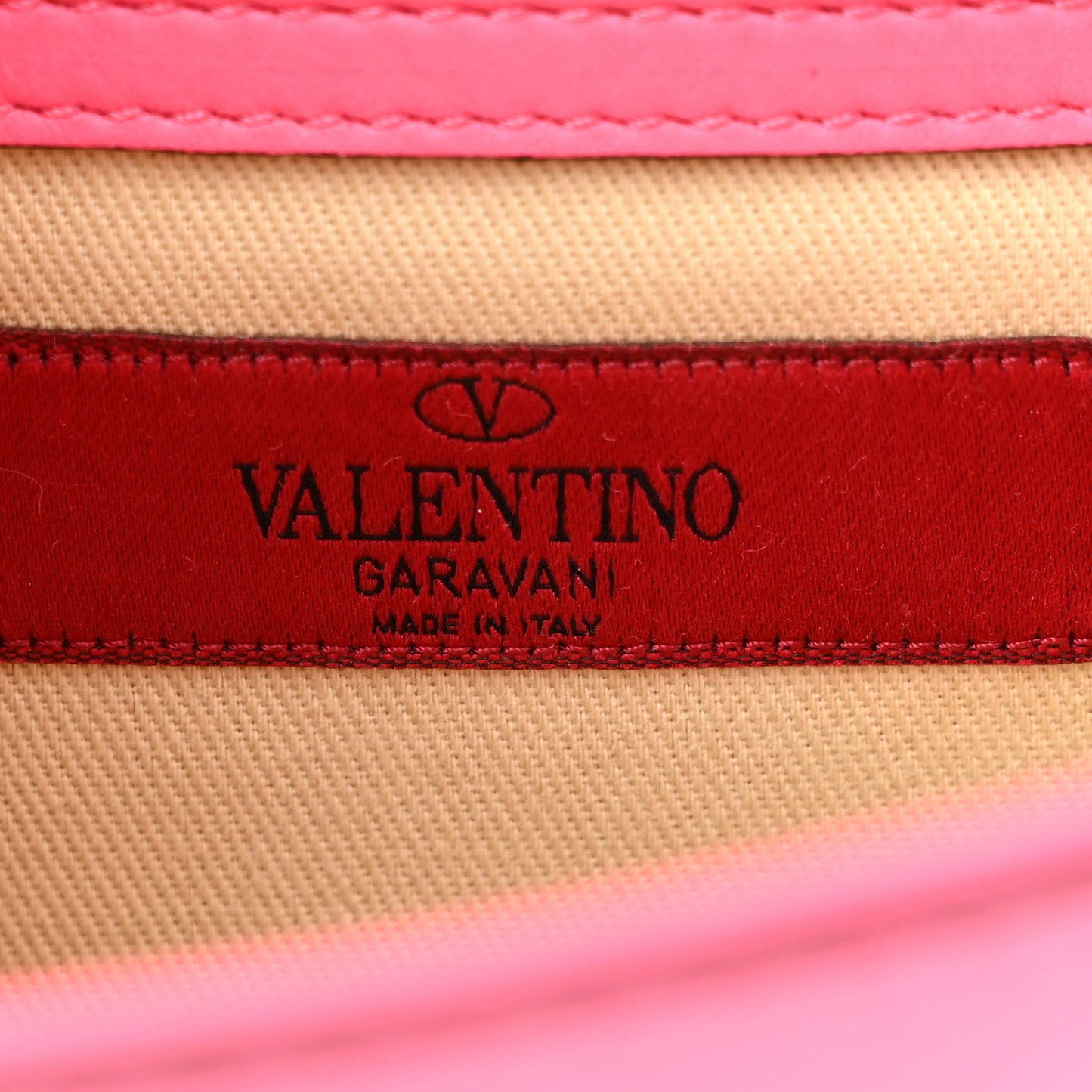 Vitello Small Glam Lock Rockstud Flap Deep Fuxia