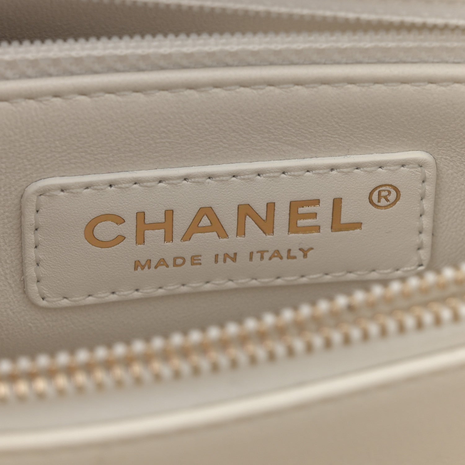 Chanel Caviar Quilted Small Coco Handle Flap White 6 of 11