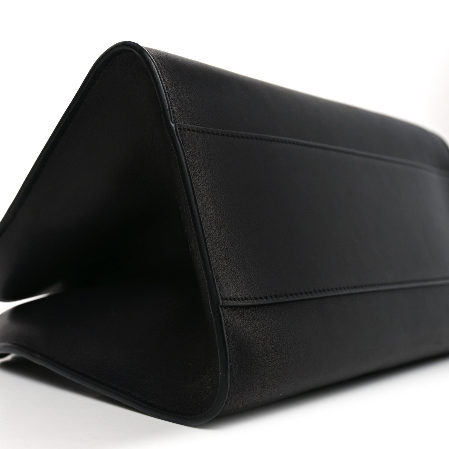 The Row Smooth Calfskin Peggy Bag Black 8 of 9