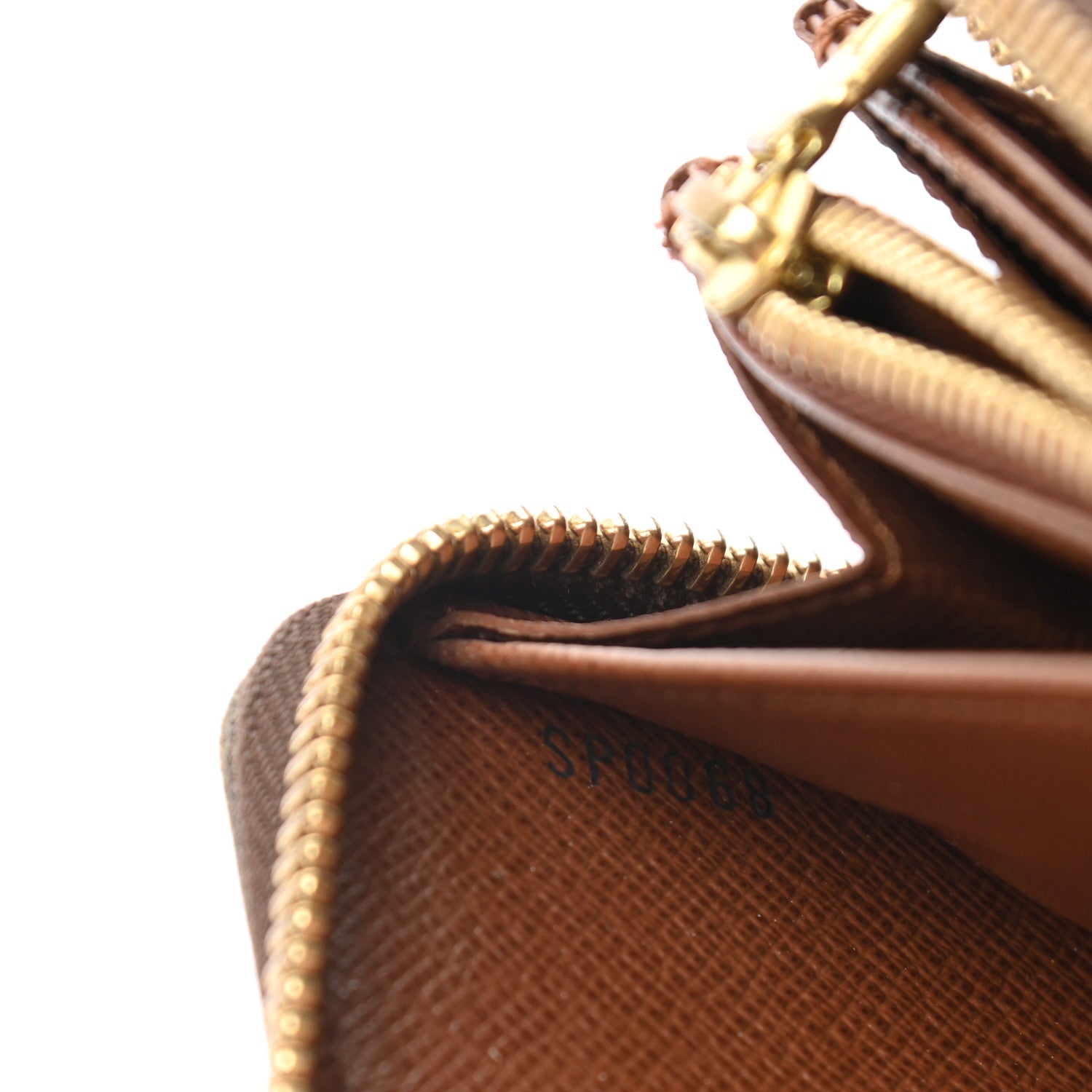 Louis Vuitton Monogram Zippy Wallet 7 of 7