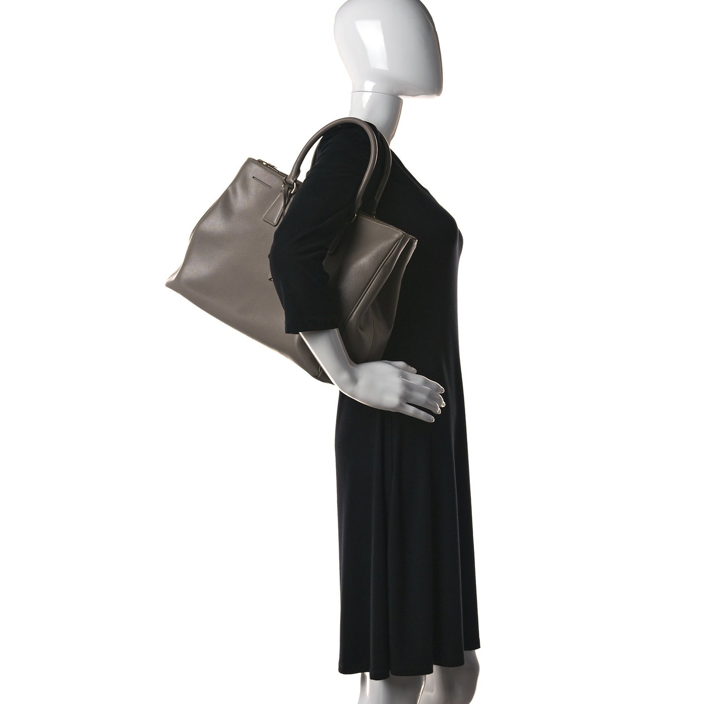 Saffiano Medium Galleria Double Zip Tote Argilla