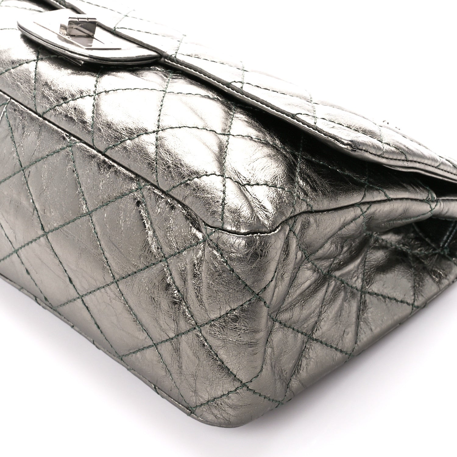 Chanel Metallic Aged Calfskin Quilted 2.55 Reissue 227 Flap Dark Green 10 of 11