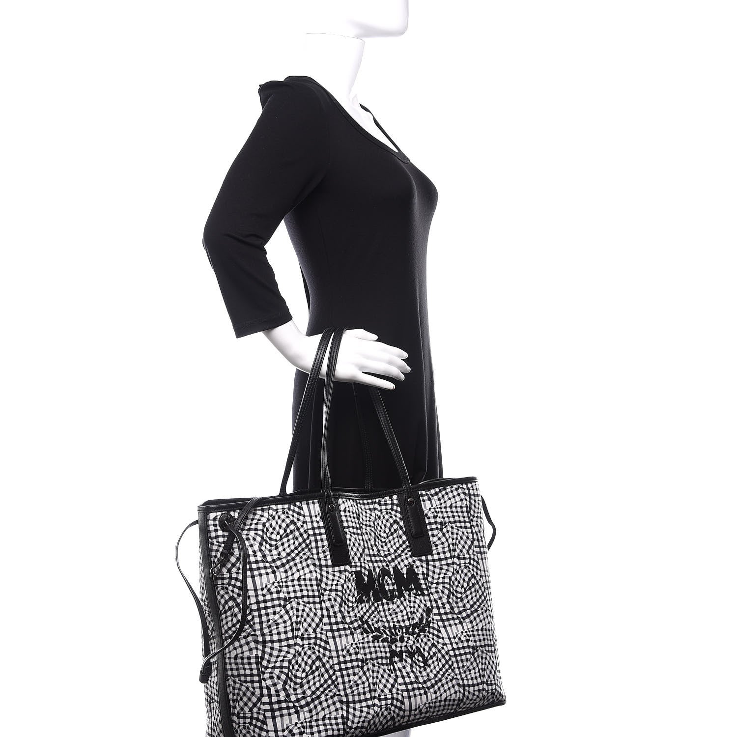 MCM Visetos Large Liz Reversible Shopper Tote Black 2 of 16