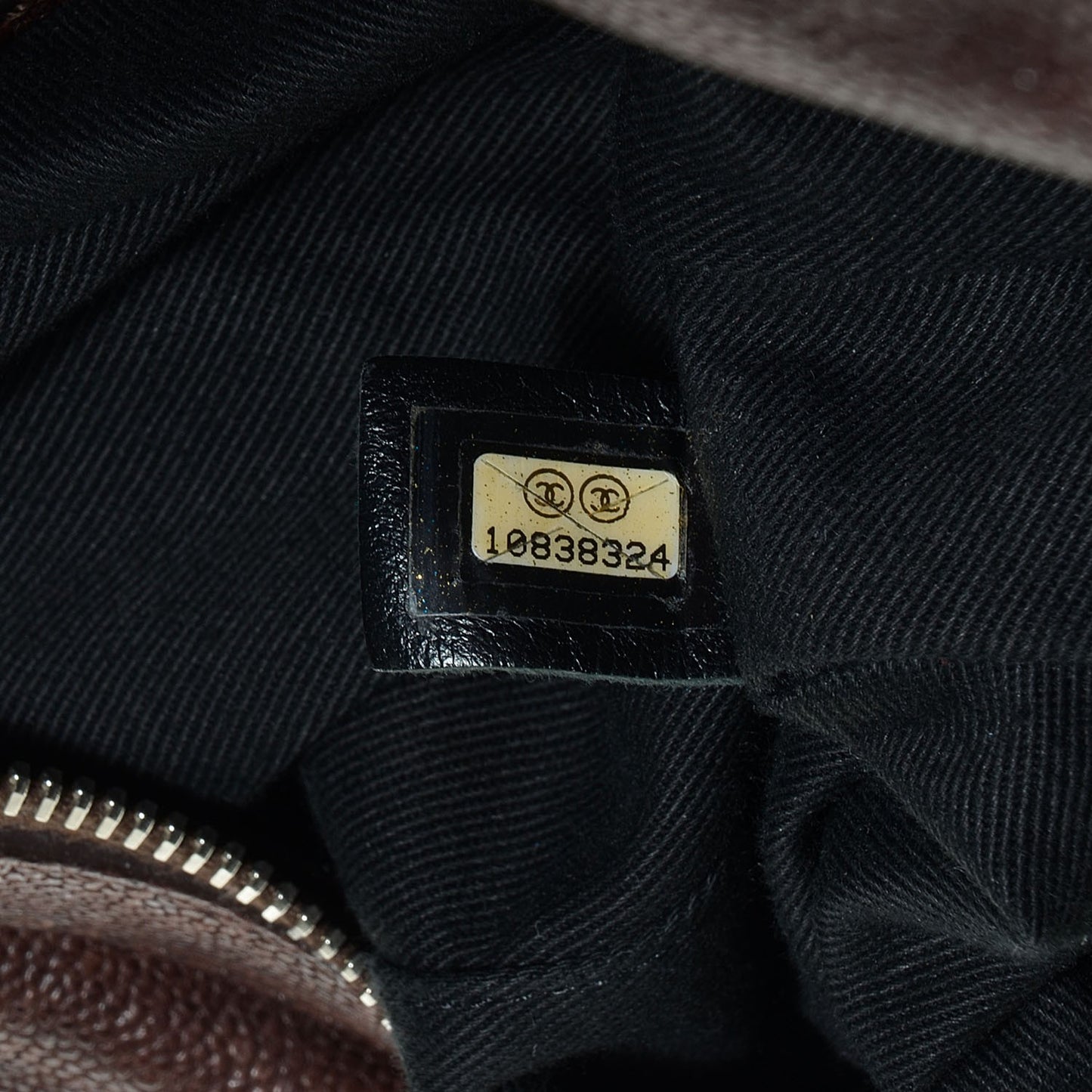 Caviar Outdoor Ligne Large Hobo Brown