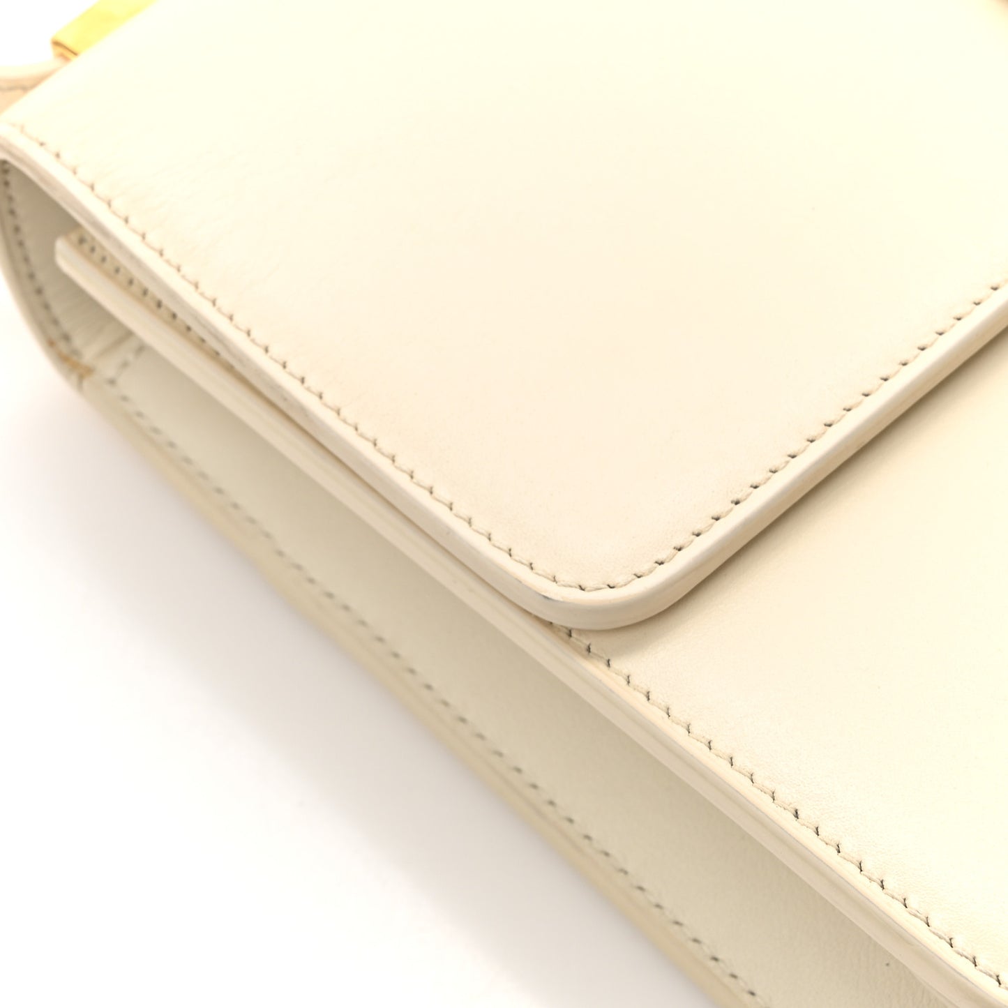 Box Calfskin 30 Montaigne Flap Bag Ivory