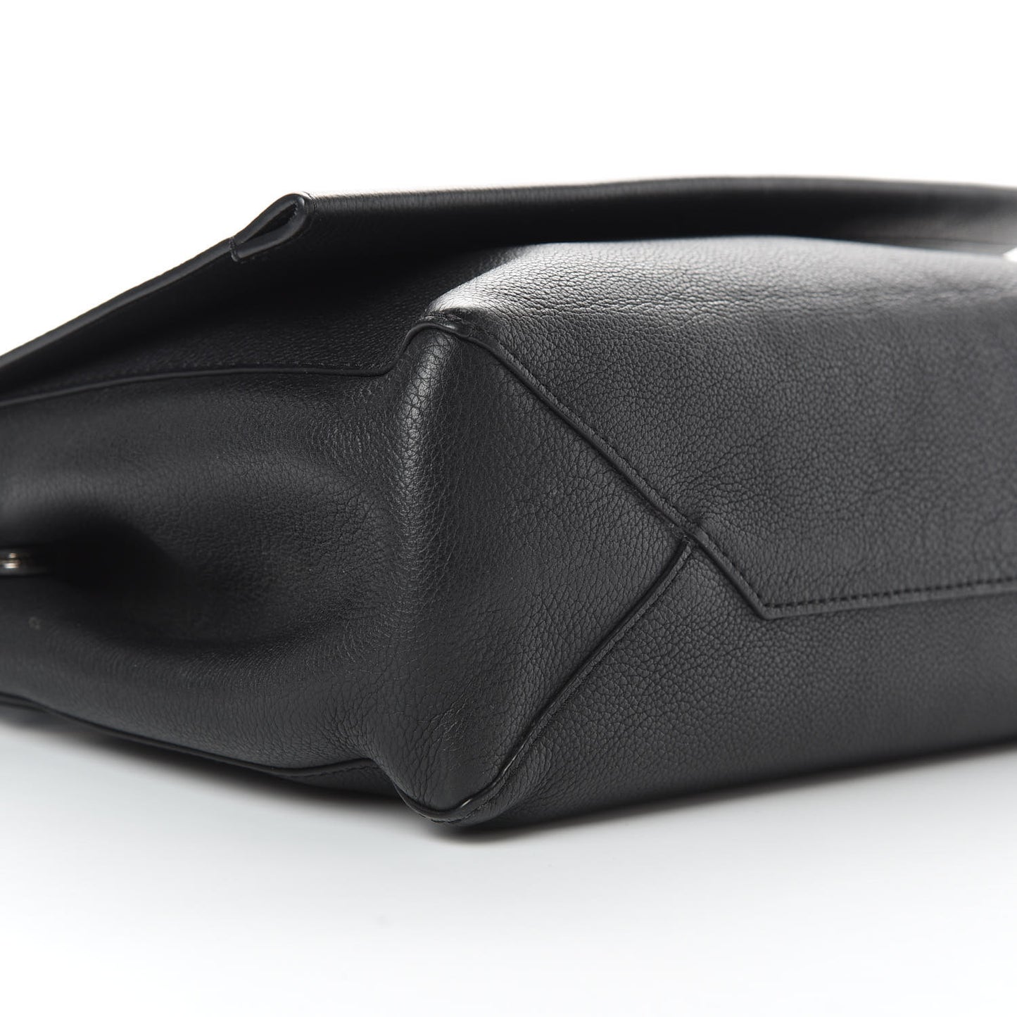 Soft Calfskin Lockme II Top Handle Black