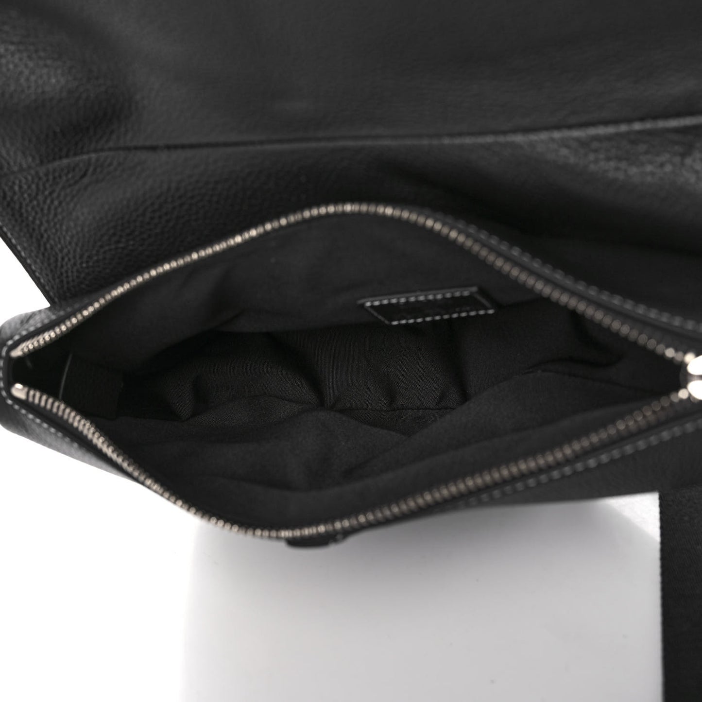 Grained Calfskin Logo Saddle Messenger Bag Black