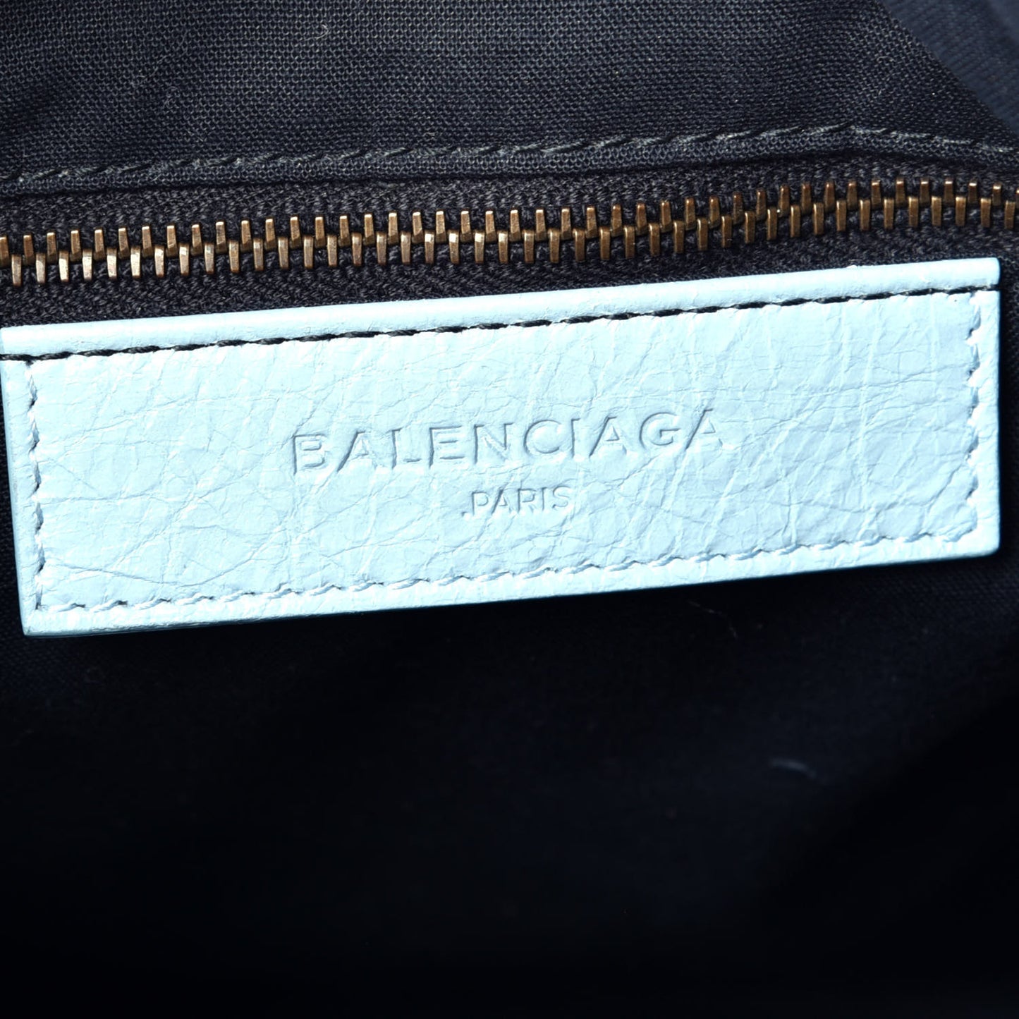 Agneau Classic Hardware Flat Crossbody Bleu Dragee