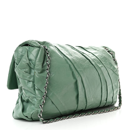 Chanel Glazed Calfskin Twisted Maxi Flap Green 3 of 10