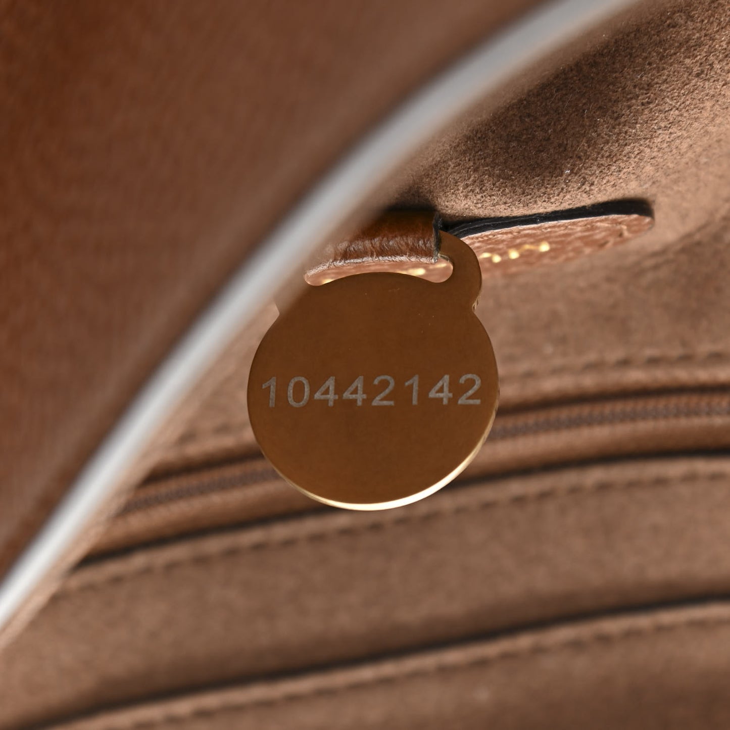 Small Classic Grain Calfskin Medium Lily Flap Oak