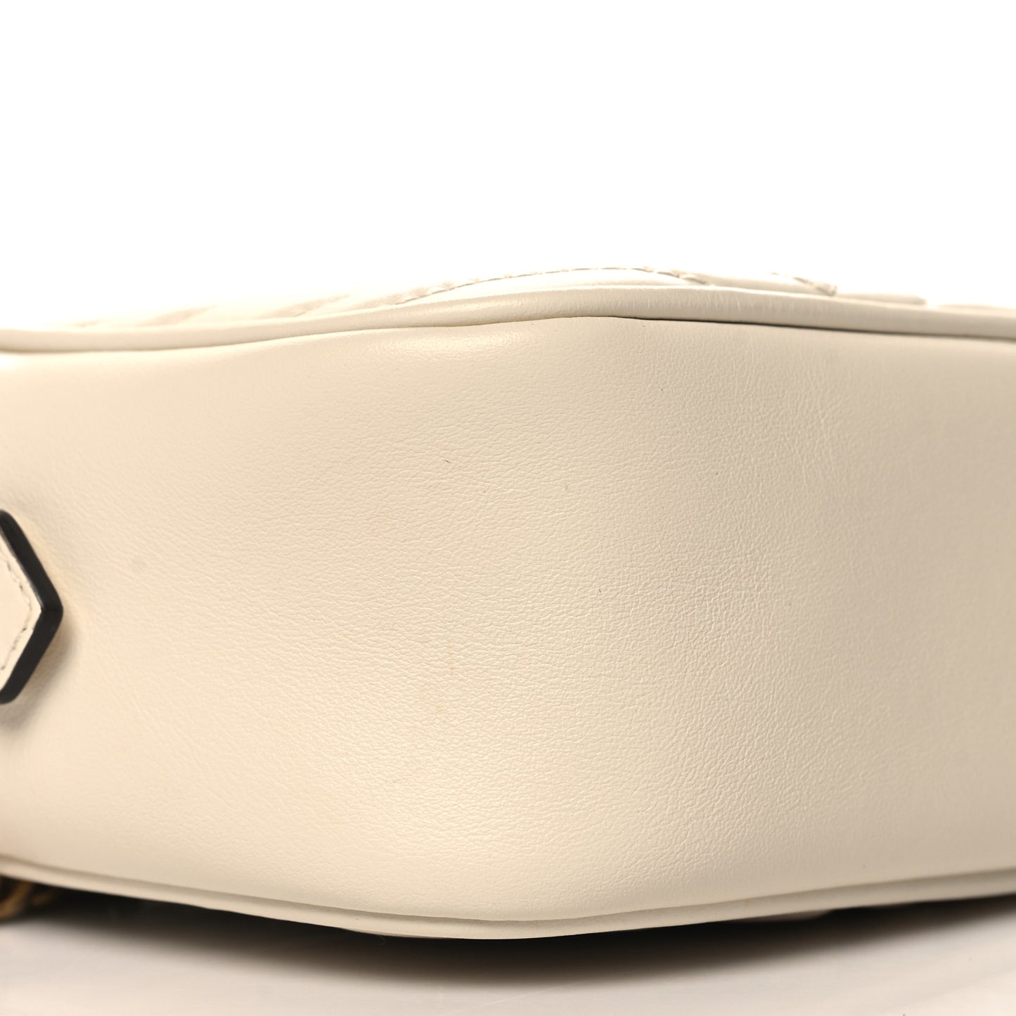 Calfskin Matelasse Small GG Marmont Chain Shoulder Bag White